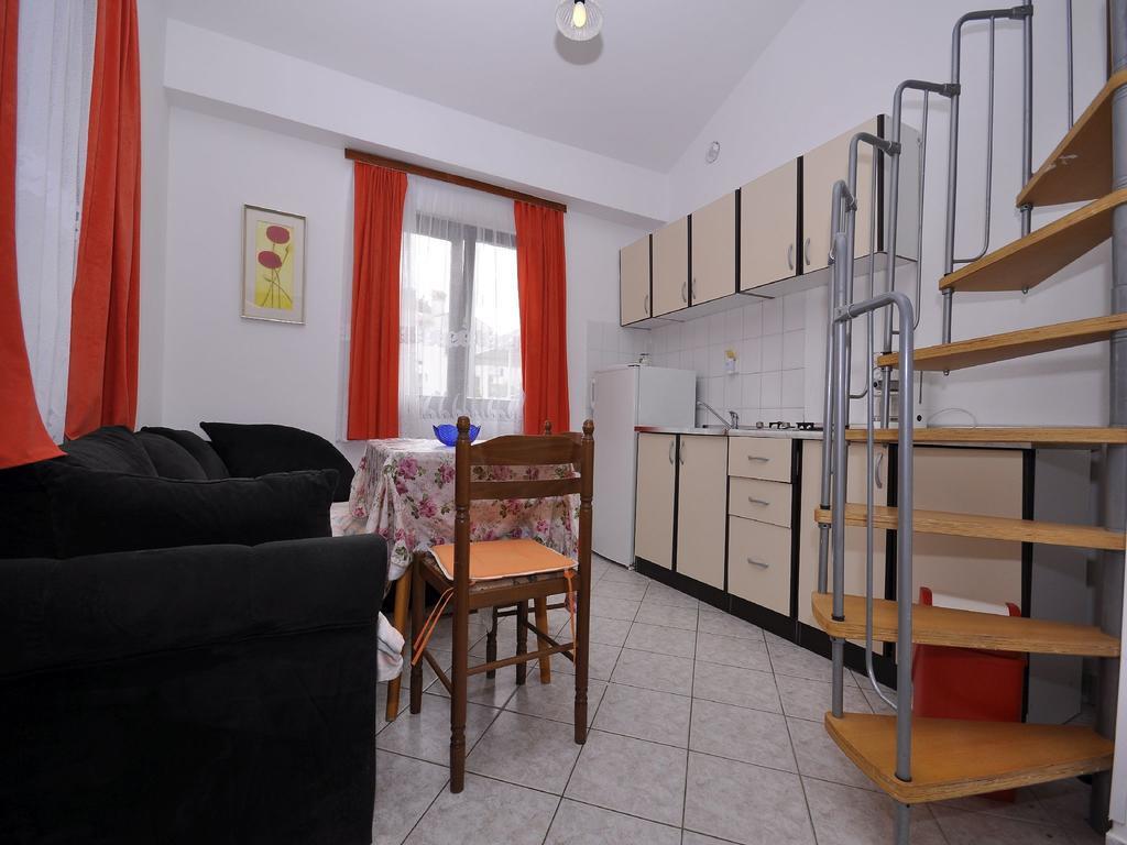 Apartments Mira 645 Porec Bilik gambar