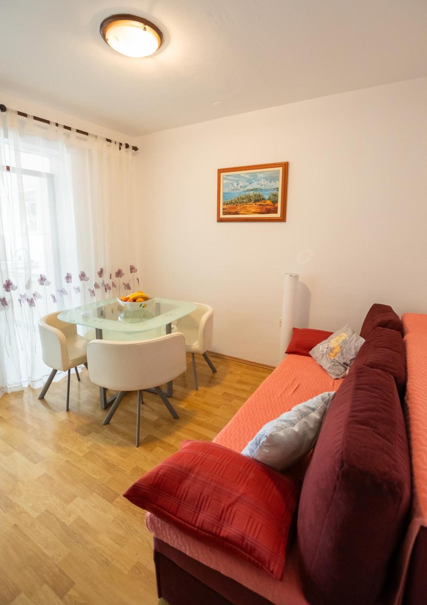 Apartments Mira 645 Porec Luaran gambar